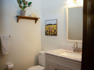 23 1_2 Bath.jpg