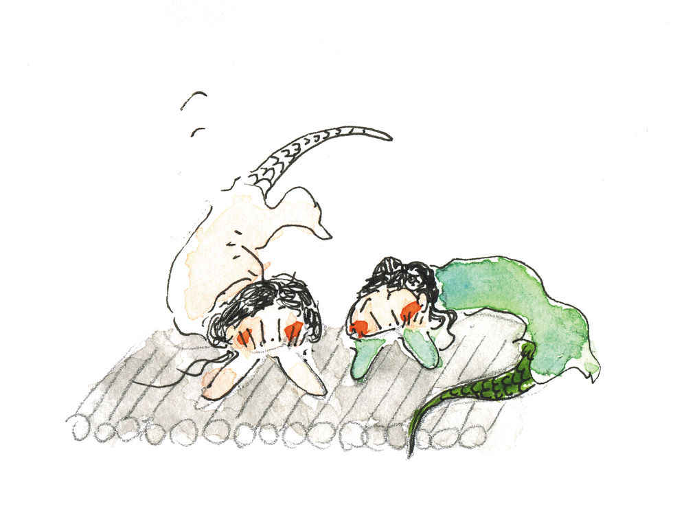 White Snake and Green Snake on the roof!