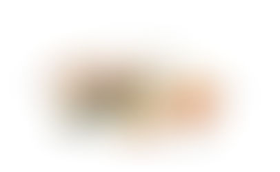 Moo's Review of the VIP Movie Theatre: Too Many Shouty People with Chicken Grease all Over 