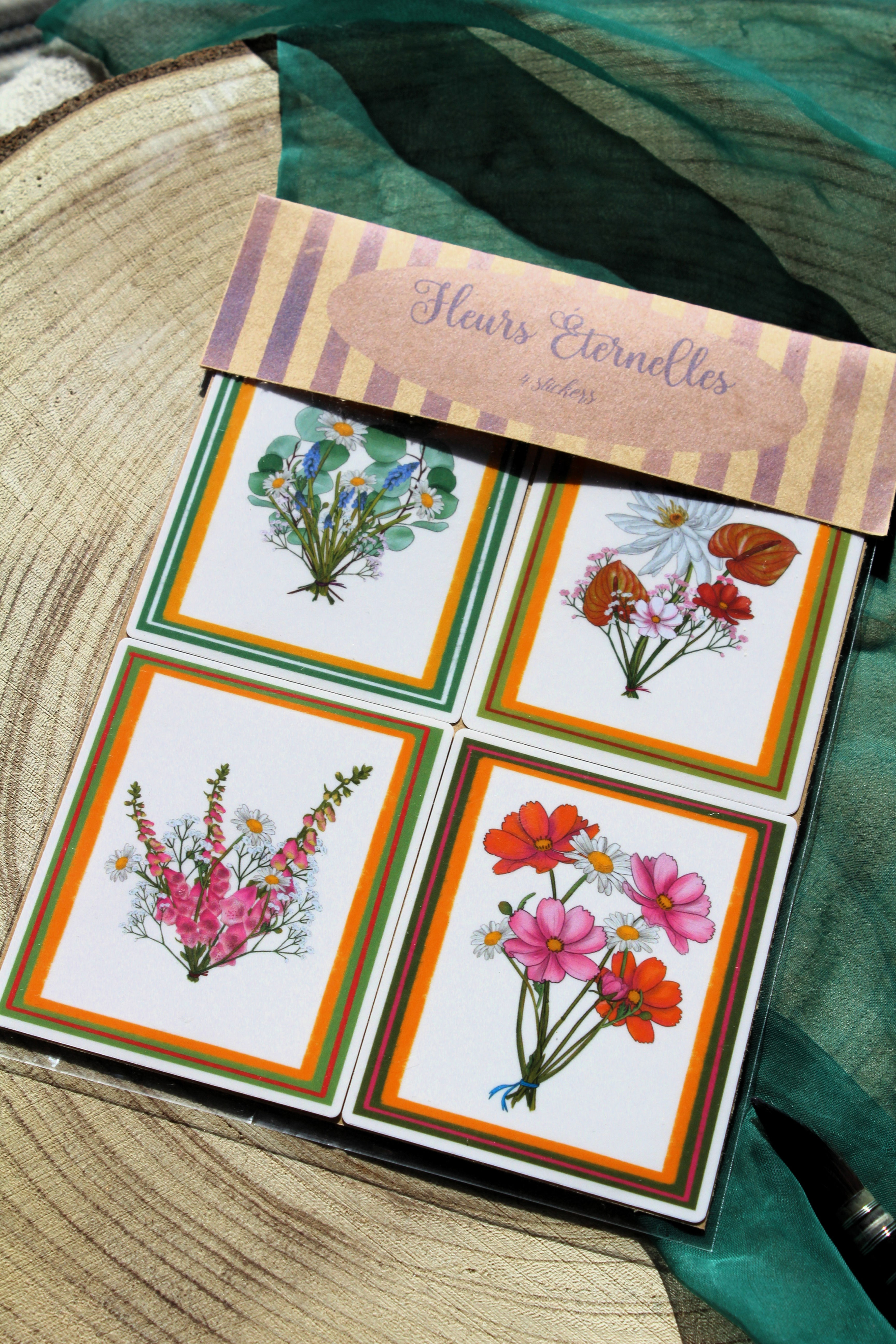 Pack 4 stickers floraux poétiques – collection Les Petits Bouquets Éternels