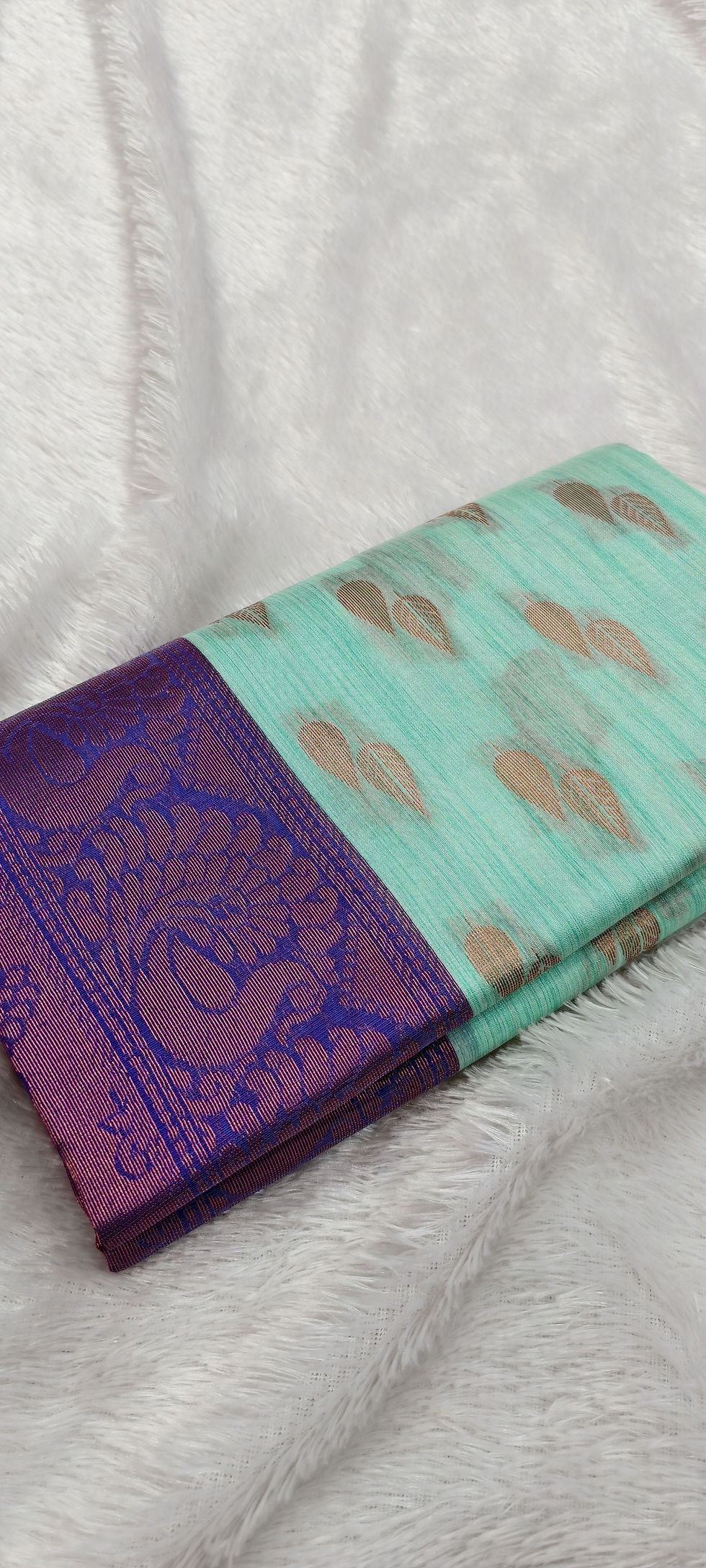 Thumbnail: Banarasi ghicha silk saree with contrast border and palla