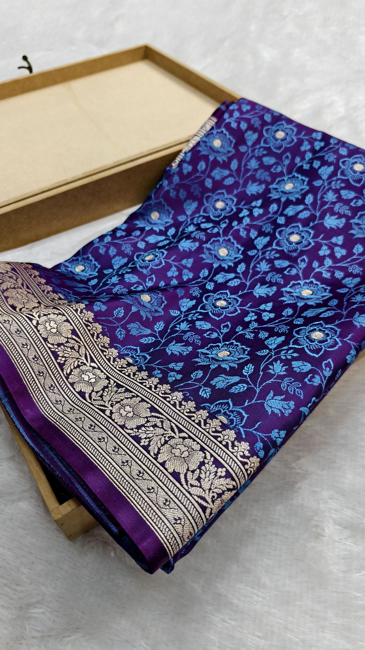 Banarasi silk saree with tanchoi and buti work