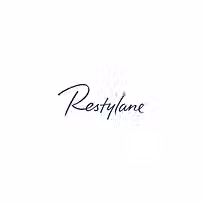 Ein Foto des Restylane Logos. Eine Marke von Galderma, welche Hyaluron produziert.
