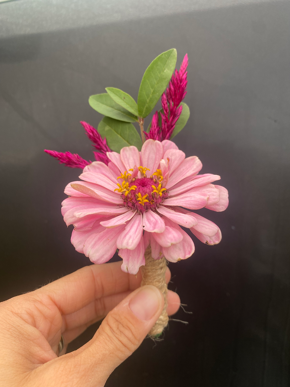 simple boutonnière