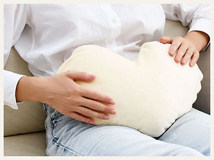 heart shape pillow.jpg