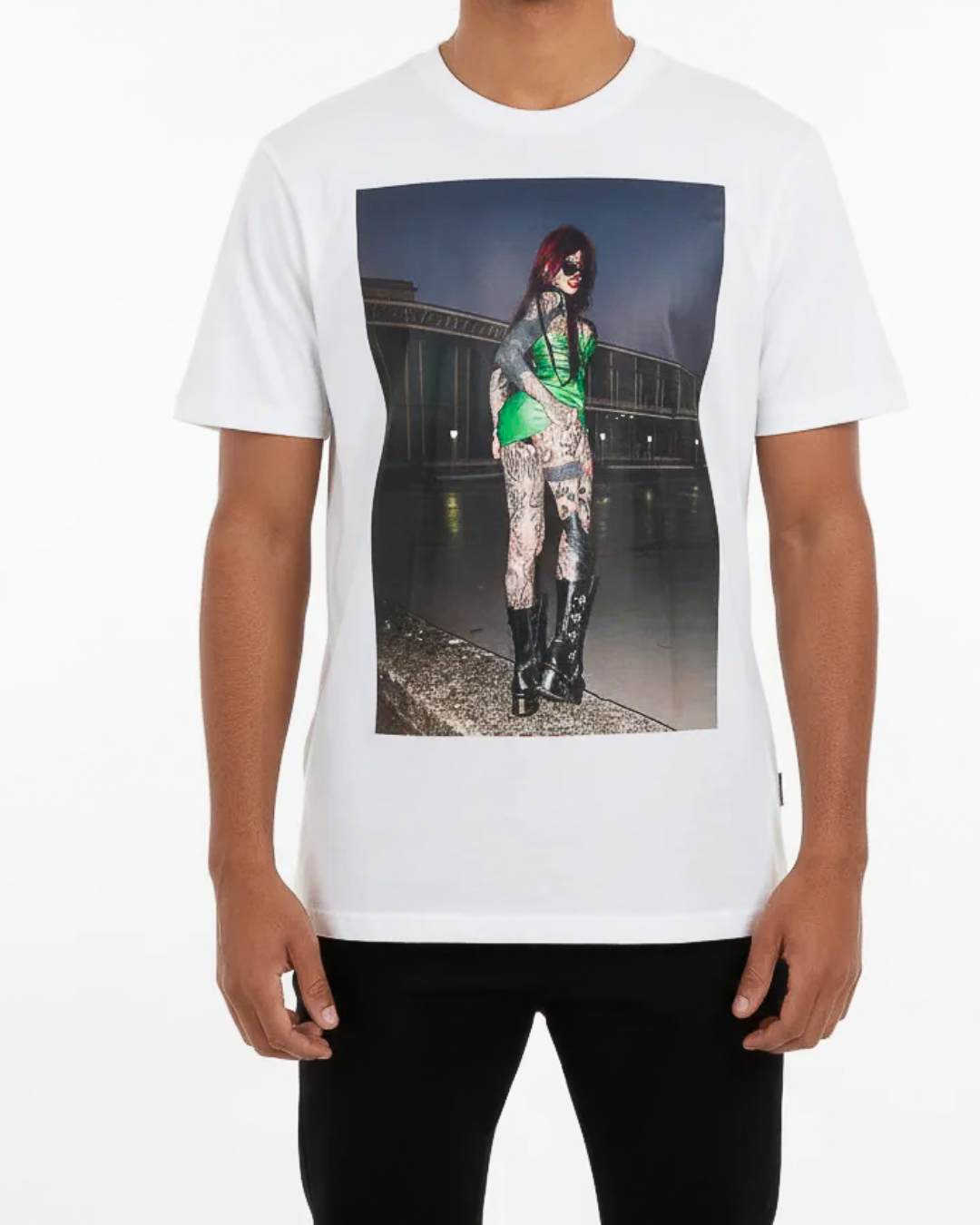 Artist Edition Photo T-Shirt “Going to the Restaurant”