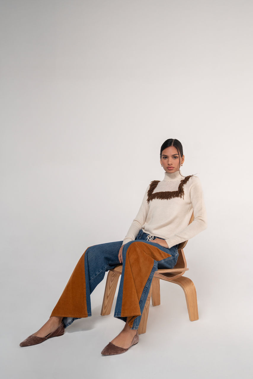 Miniatura: Cozy Fringe