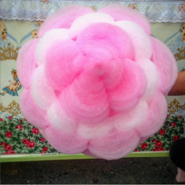 カラフルな綿菓子