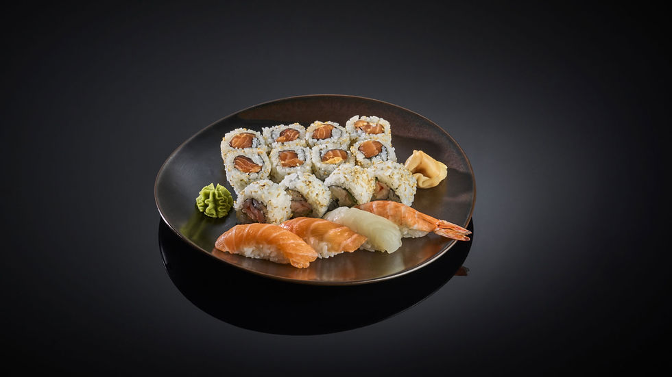 Et utvalg ulike typer sushi