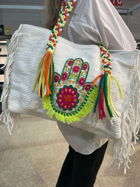 Miniatyrbilde: The Hand White