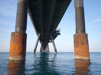 Mediterranean kayaking, Optimist Kayak Club: Under the pier
