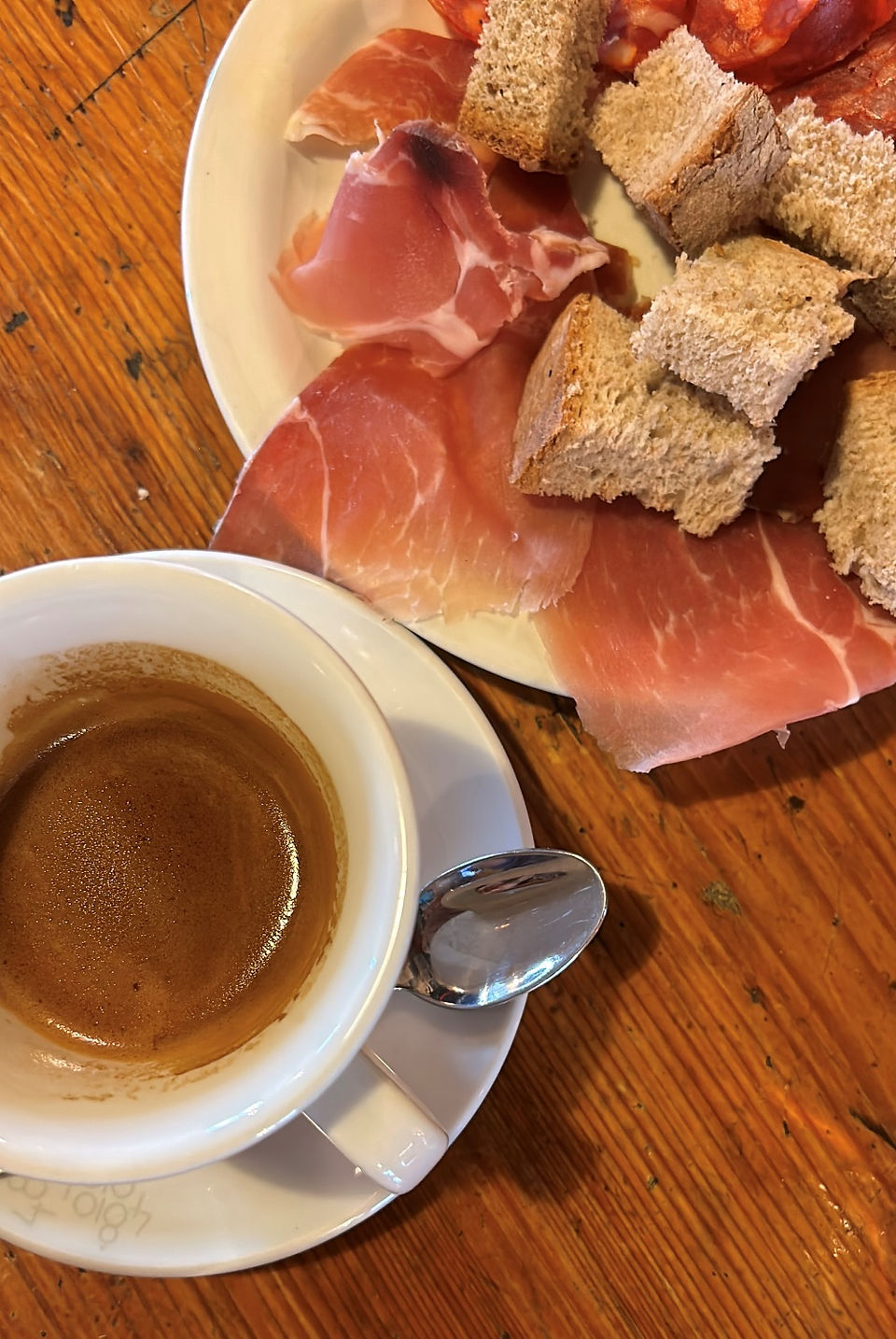 Recover after a long day's walk with espresso and snack at Refugio Maison Vielle