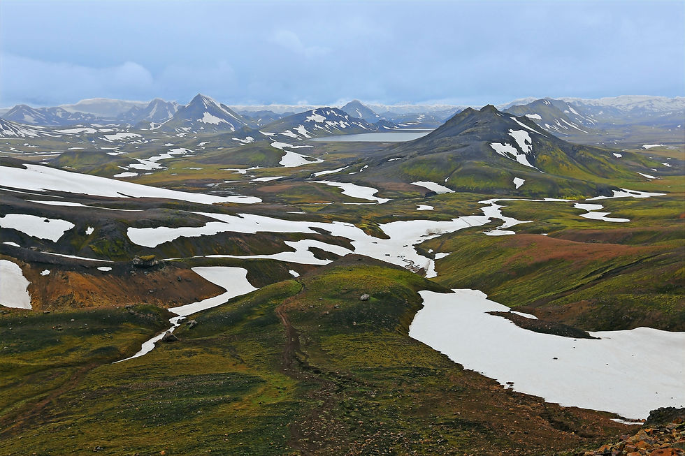 Laugavegur Trek: Alpine peaks covered by ice