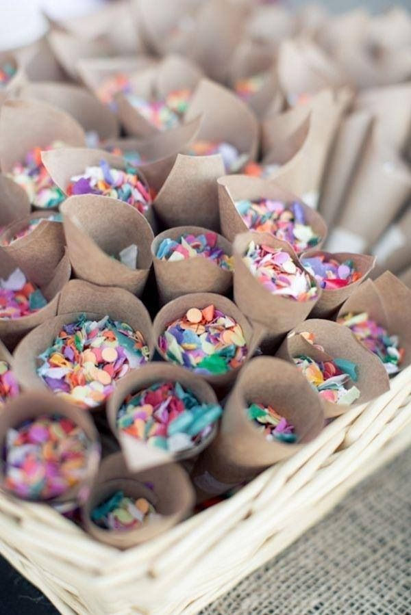 Mariage : confettis biodégradables