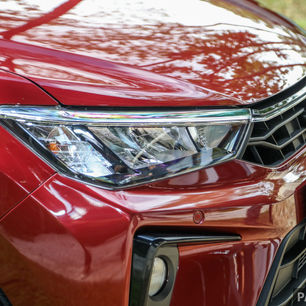 2020_Perodua_Bezza_13_AV_AT_GarnetRed_Malaysia_Ext-11.jpg