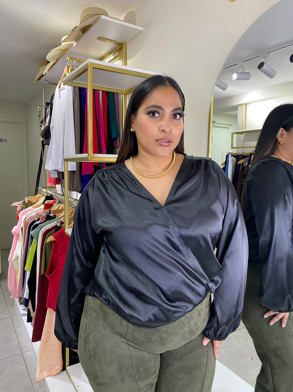 Miniatura: Camisa satin peonia