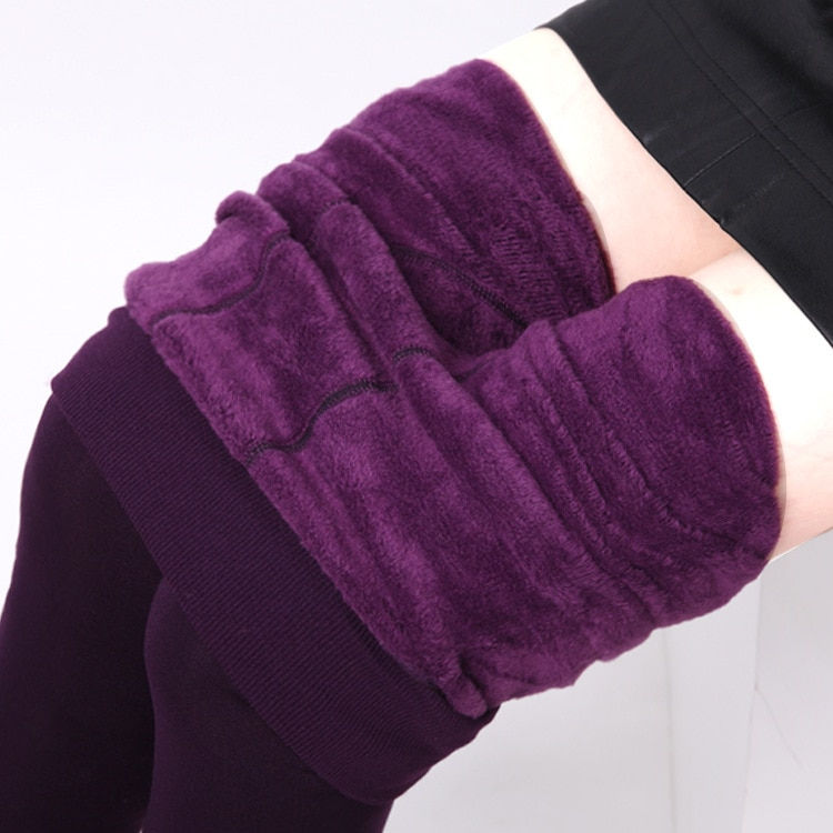 Thumbnail: Winter Velvet Leggings