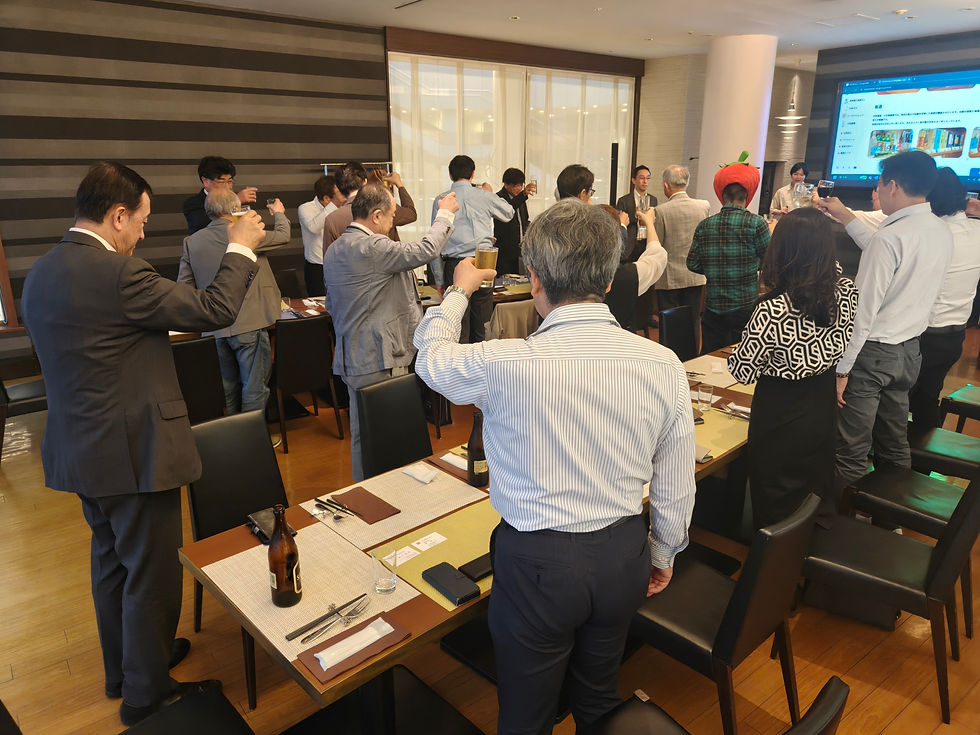 ★年次総会終了後、会員同士の懇親会&交流会がスタート