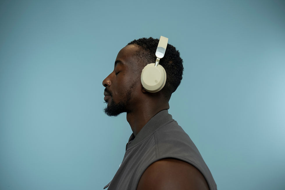 👂VOISBE Lets You Listen & Engage Hands-Free!