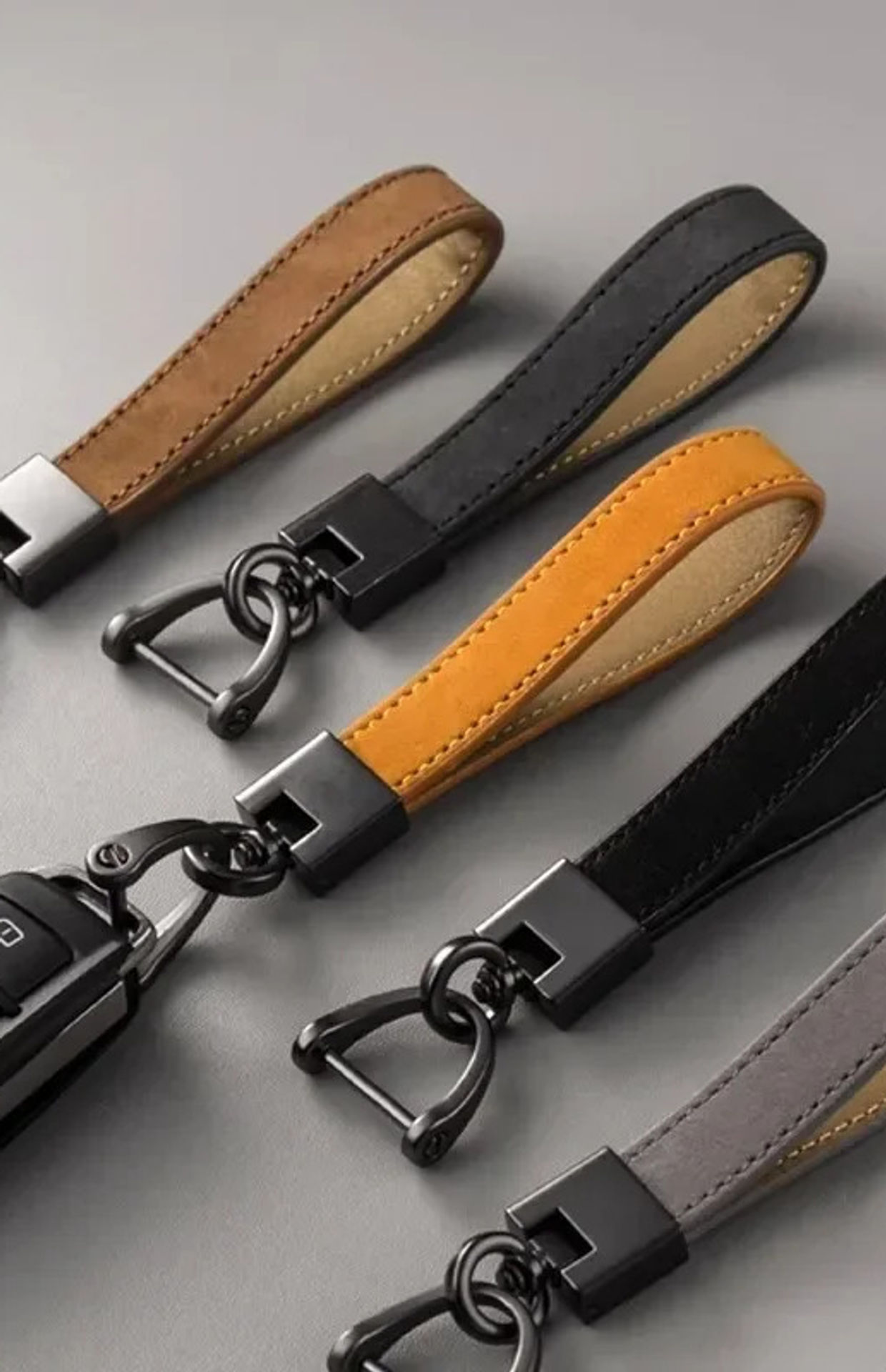 Luxury Minimalist Car Keychain Leather Key Chain Buckle Key Ring Car Keychain Ca