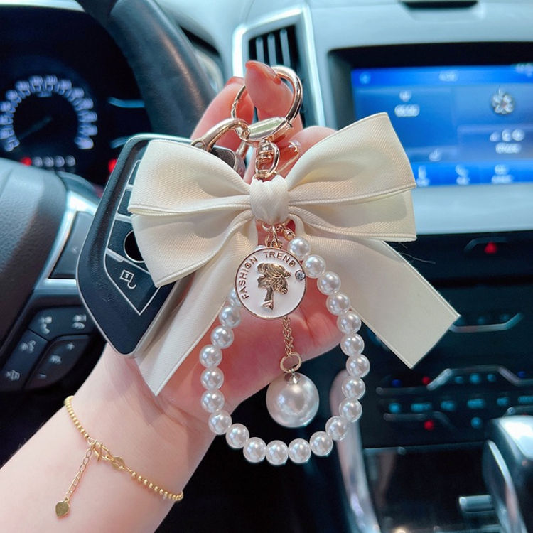 Fashion Big Bow Tie Key Chain Pearl Chain Women's Car Pendant Statement Tote Han