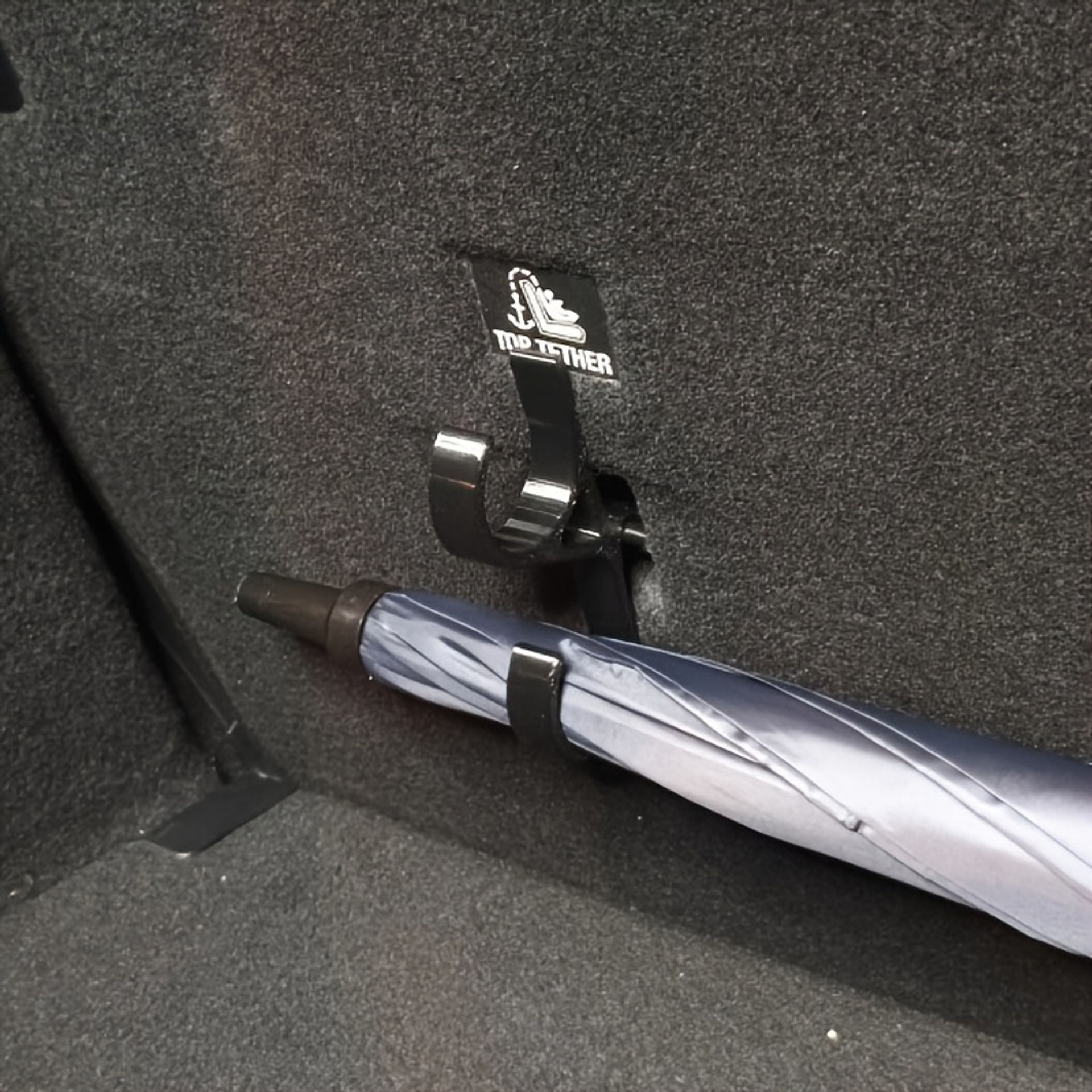 Two Car Umbrella Hooks - Trunk Hooks, Suitable for Sedans And Suvs with No-Drill