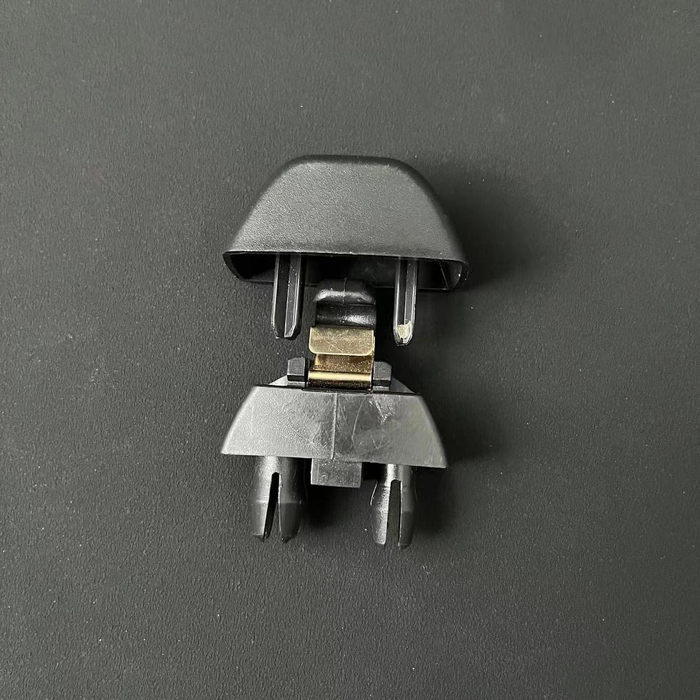 Thumbnail: Inner Sun Visor Hook Clips For Audi A6 C6 05-13 For VW New Passat New Polo Sun V