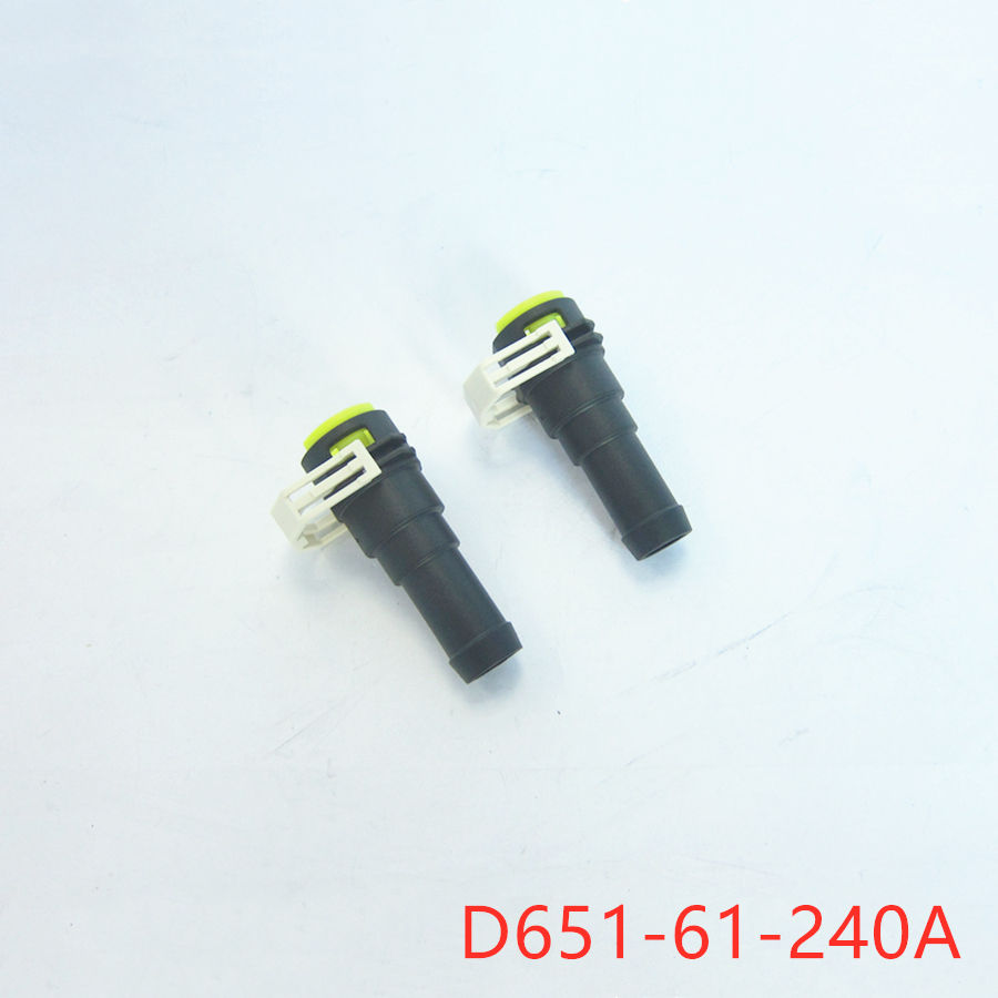 Thumbnail: Car accessories D651-61-240 cooling system heater water hose connector for Mazda