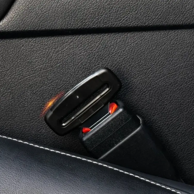 Thumbnail: 2pcs Car Safety Belt Lock Universal Adjustable Black Straight Lock Tongue Clips