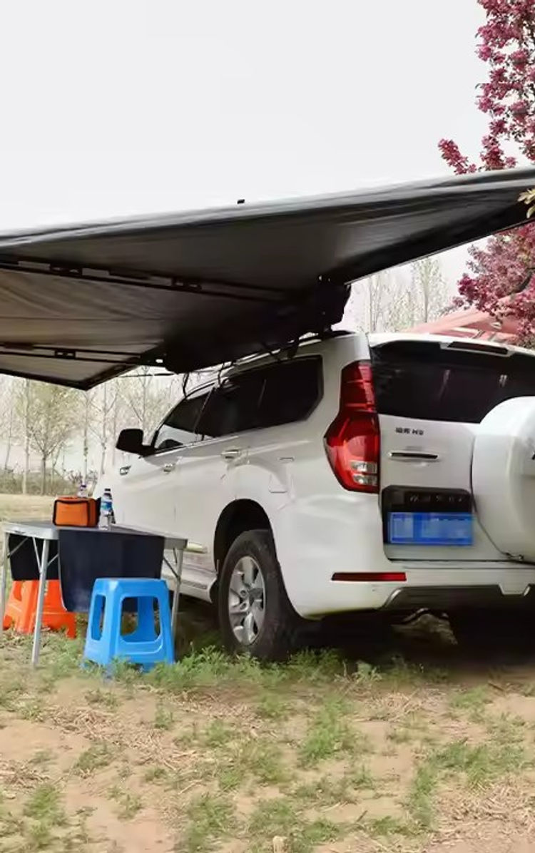 Weather-Resistant Vehicle-Mounted 180-Degree Outdoor Camping Freestanding Awning