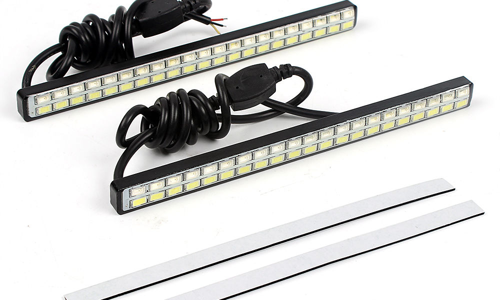 DRL White & Amber Universal Car LED Daytime Running Lights 42 LED Chips Turn Sig