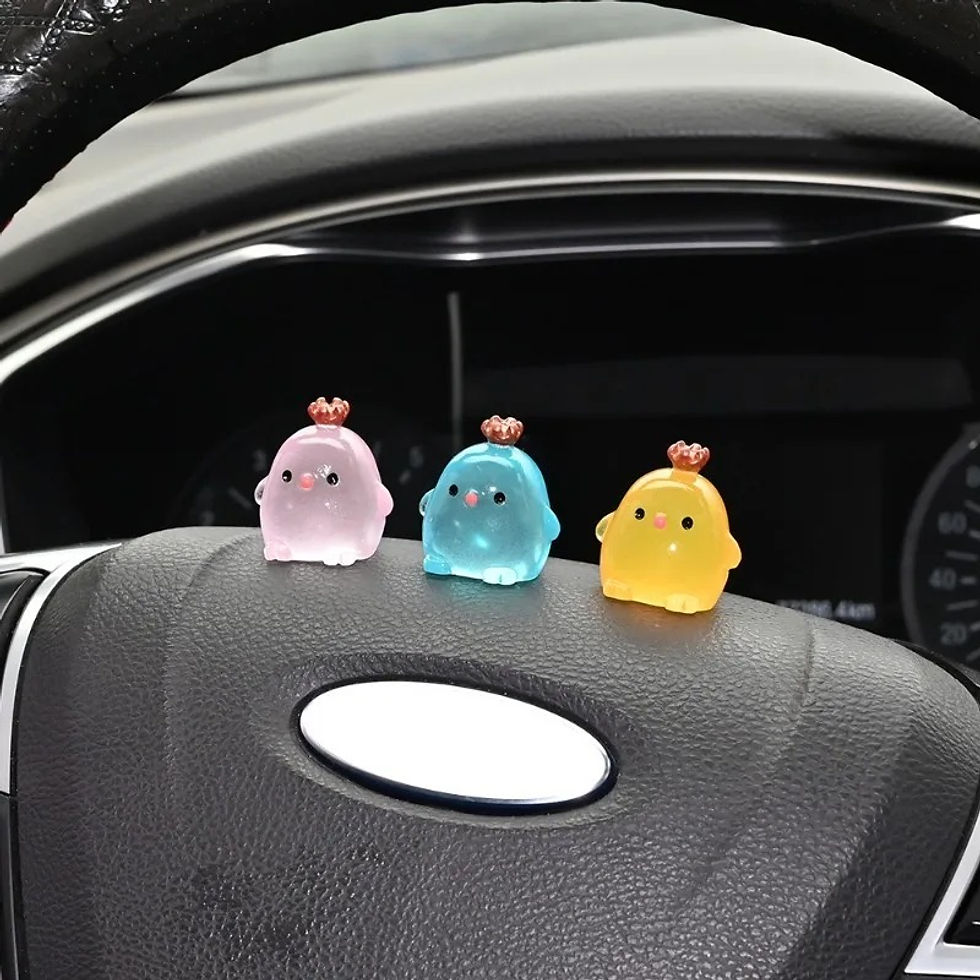 Thumbnail: Mini Car Luminous Chicken Ornaments Cartoon Noctilucent Chicken Resin Doll Car P