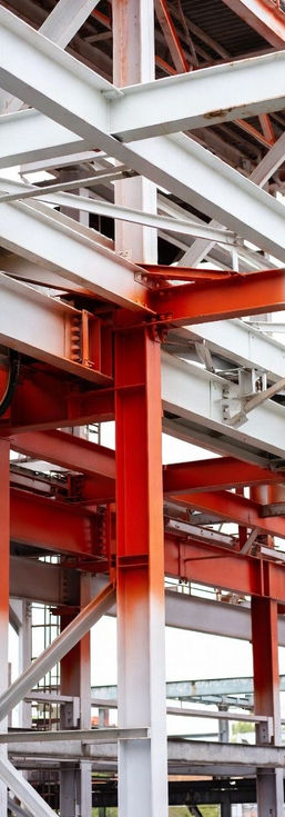 Professional fire protection treatment on exposed steel structure in building in Mallorca