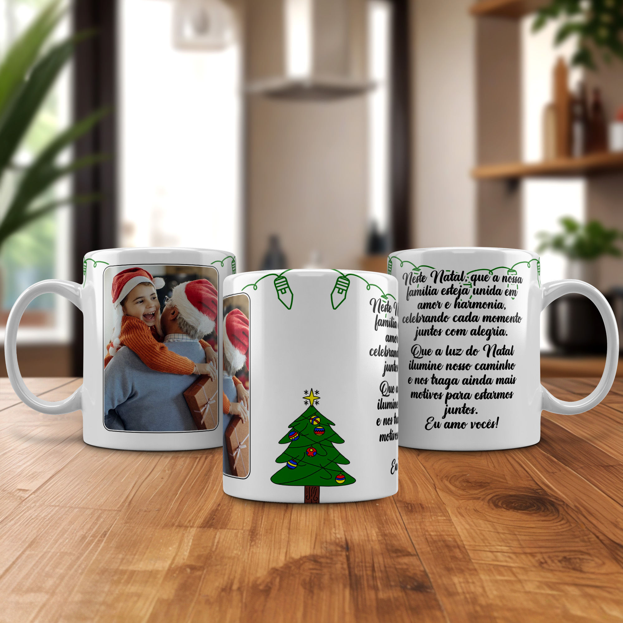 Canecas personalizadas de Natal com fotos e mensagem.