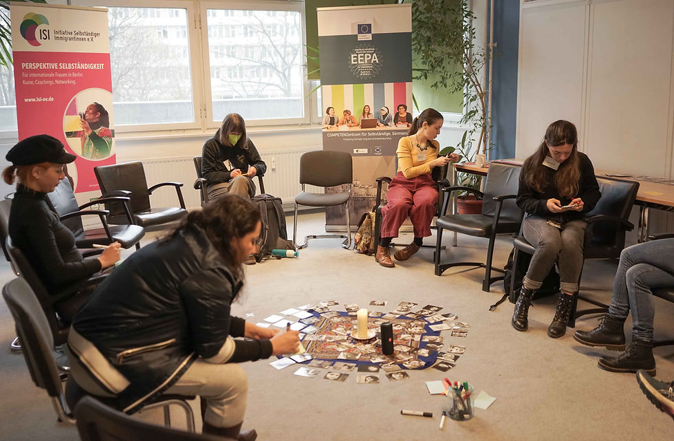 „Connecting through Photography“ - Group Coaching at ISI, session #6 April 2022.