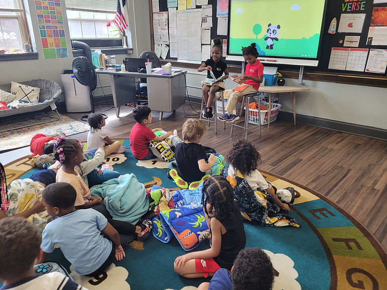 classroom-classtime-reading
