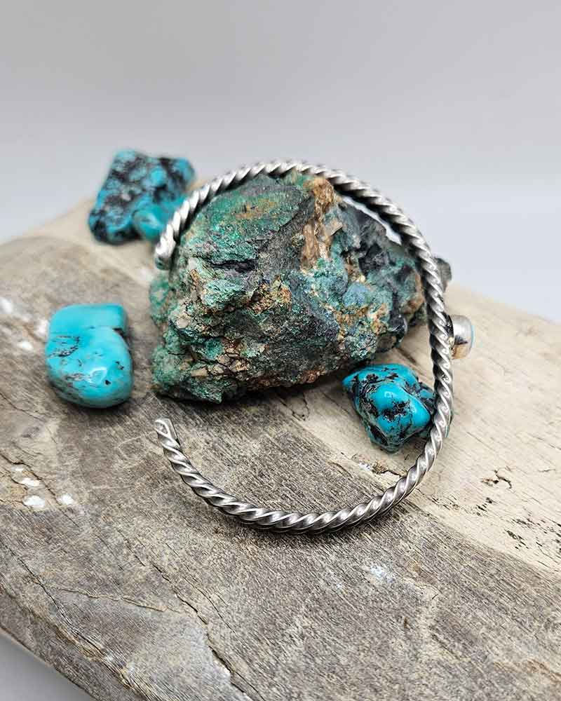 Thumbnail: Ropin Around Bracelet