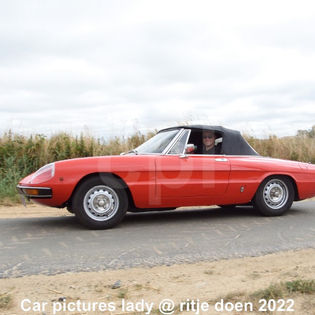 Alfa Romeo spider (4) (Aangepast).jpg