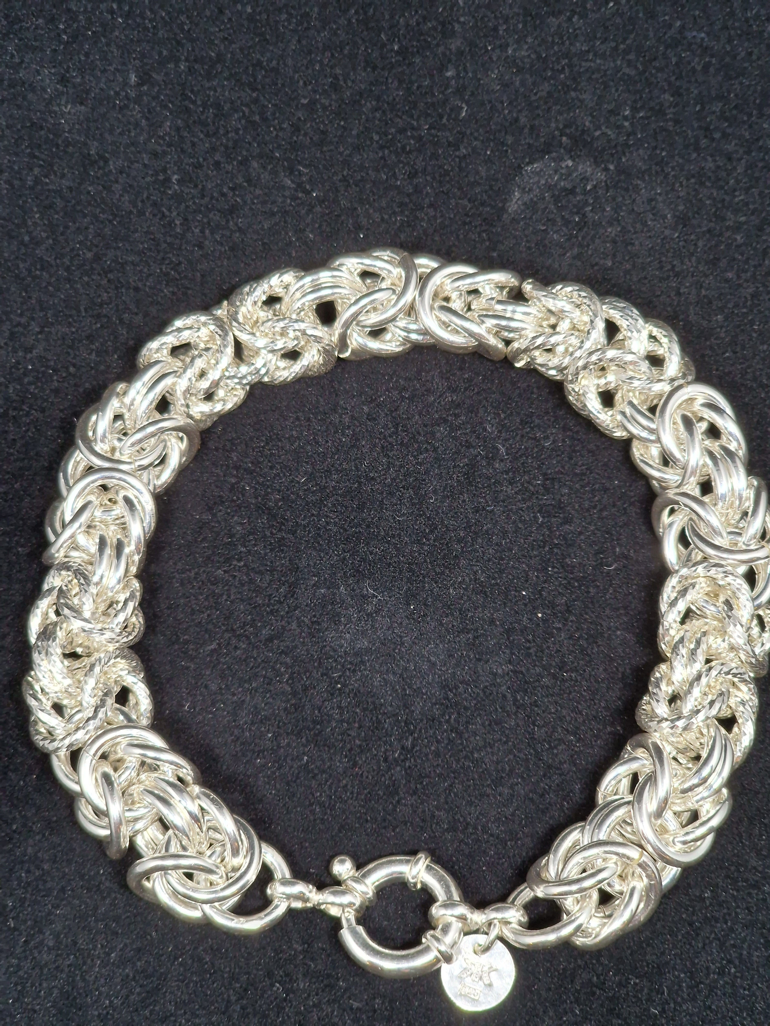 Diamond cut silver wire Bracelet