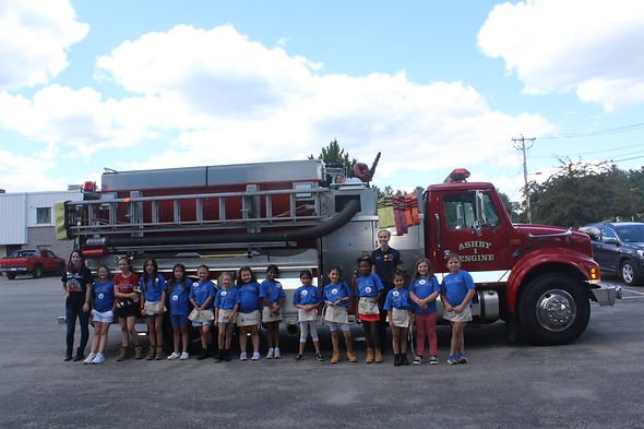 TnTB-girls-with-firefighters.JPG