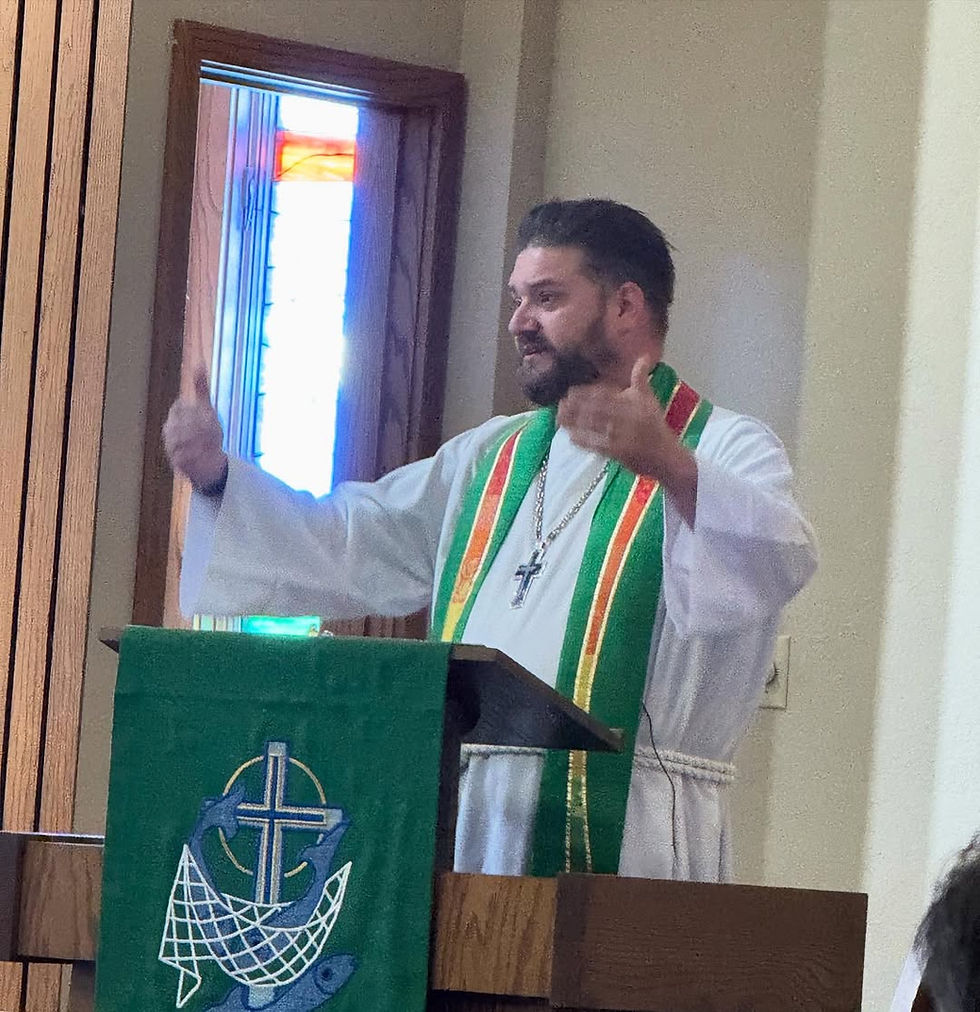Pastor Aaron.jpg
