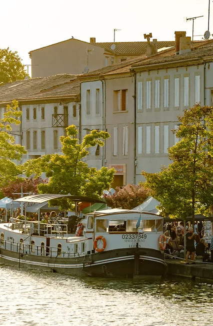 port-de-castelnaudary-a-coline-avargues-castelnaudary-tourisme-1920x1080-f50_50_edited.jpg