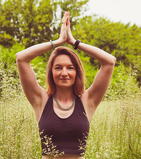 photo charlotte yoga couleur.jpg.jpeg