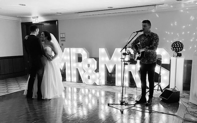 Tom Ryder playing at a wedding, from the post Wedding Entertainment Near Me: Tom Ryder - Wedding Singer