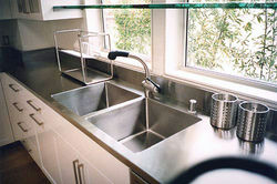 Stainless Steel Kitchen Sink