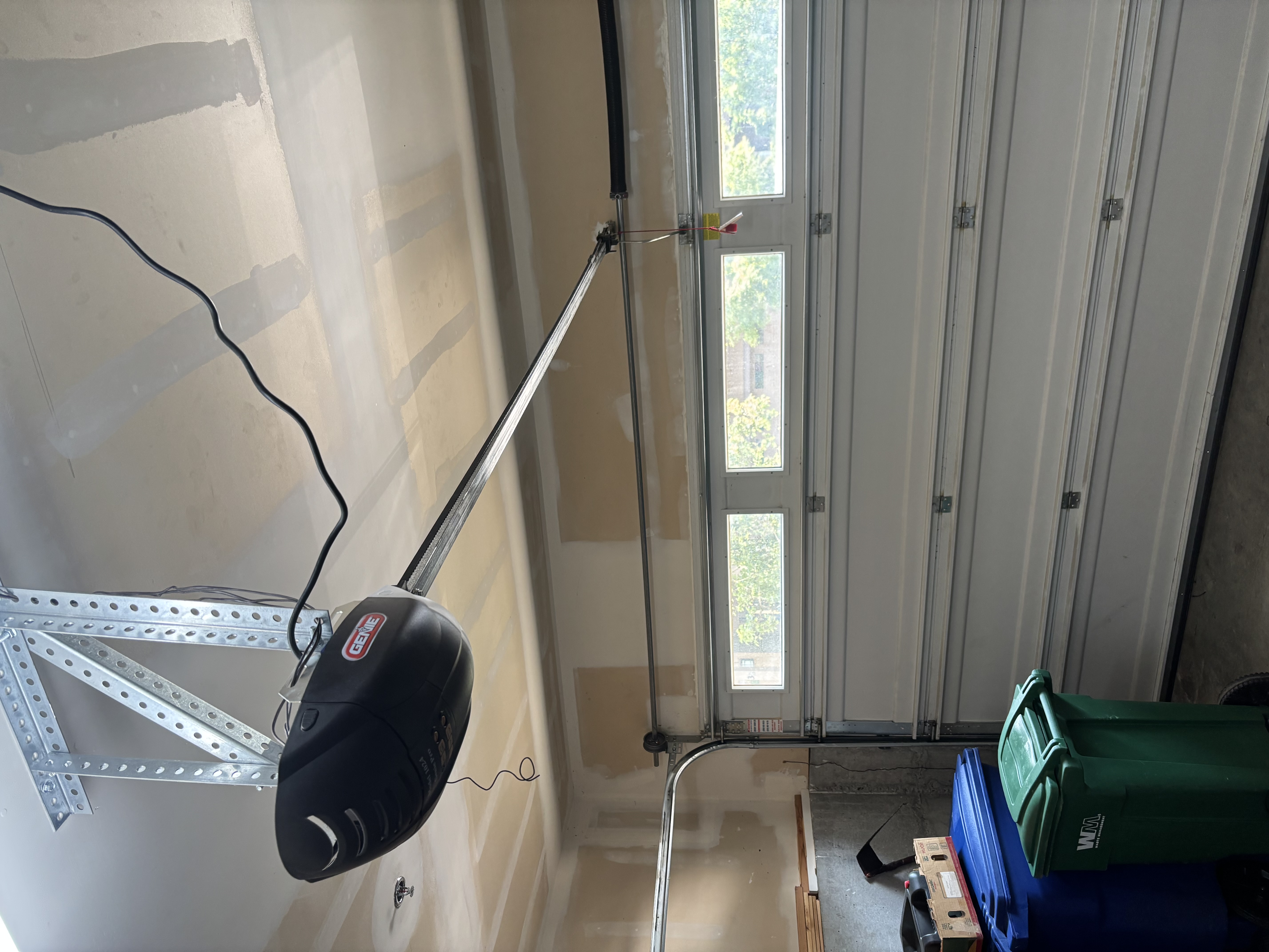 Garage door work documented with Sumit Bhasin’s review in Sammamish