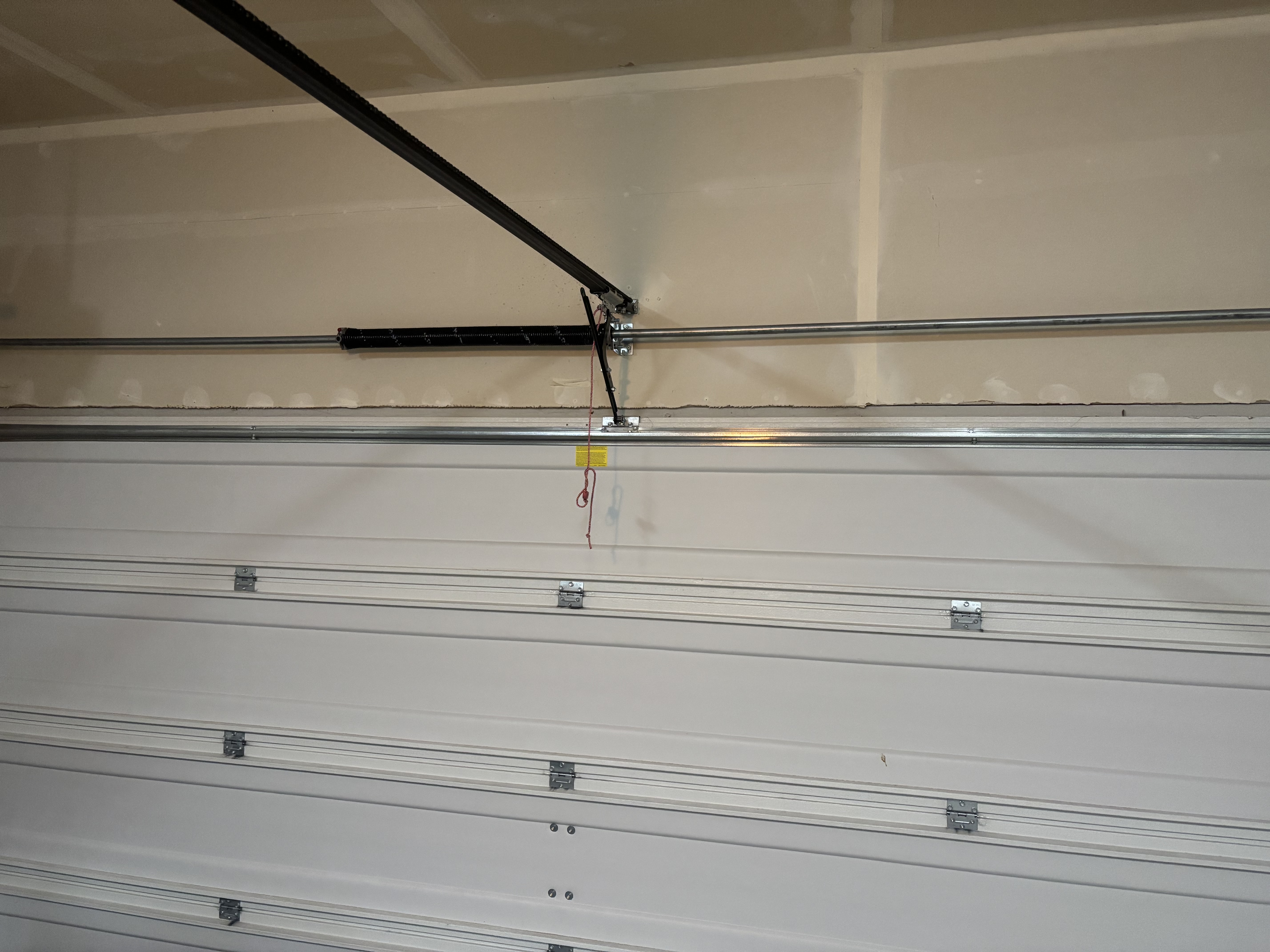 Garage door work documented with Aneesha Javvadi’s review in Bothell