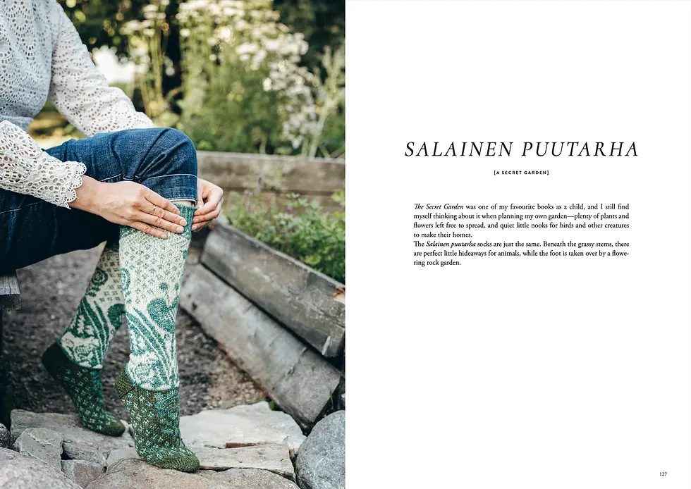 Miniature : Intérieur livre tricot Knits from Our Gardens – pulls châles cardigans nature