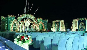terrace Ramada Plaza.jpg