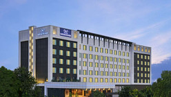 Crystal Sarovar Premiere